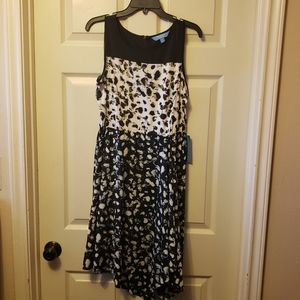 Simply Vera dress, black and white, size M